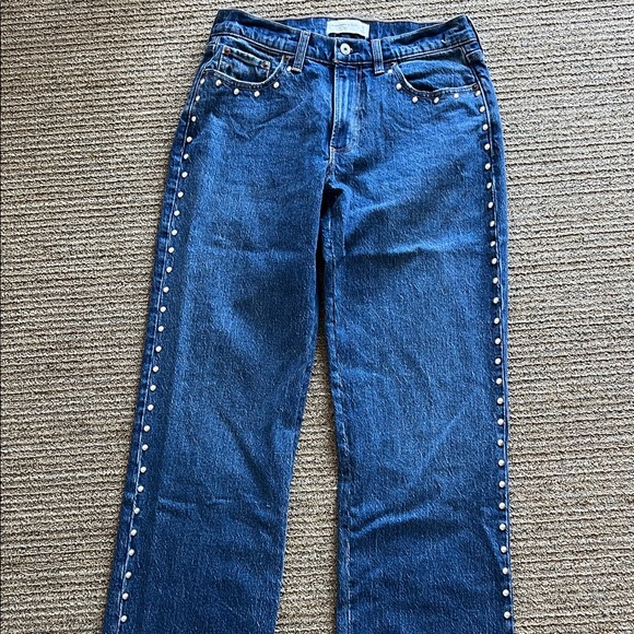 Abercrombie Women's Blue Jeans with Detailing - Picture 3 of 7